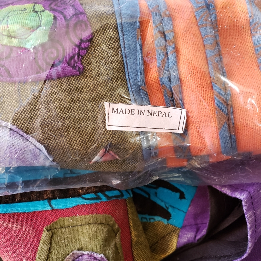 Hand Crafted Nepali Bag - Picture 3 of 3